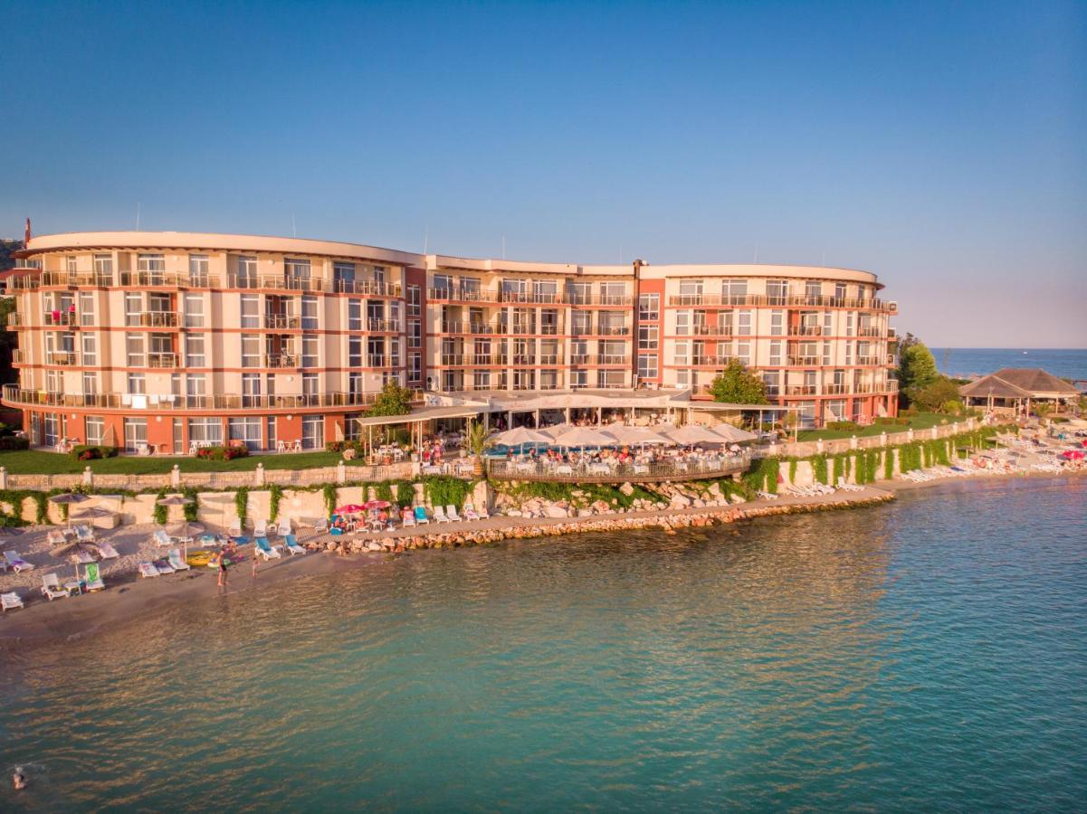Royal Bay Resort Balchik Esterno foto