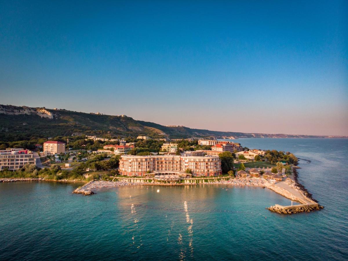 Royal Bay Resort Balchik Esterno foto
