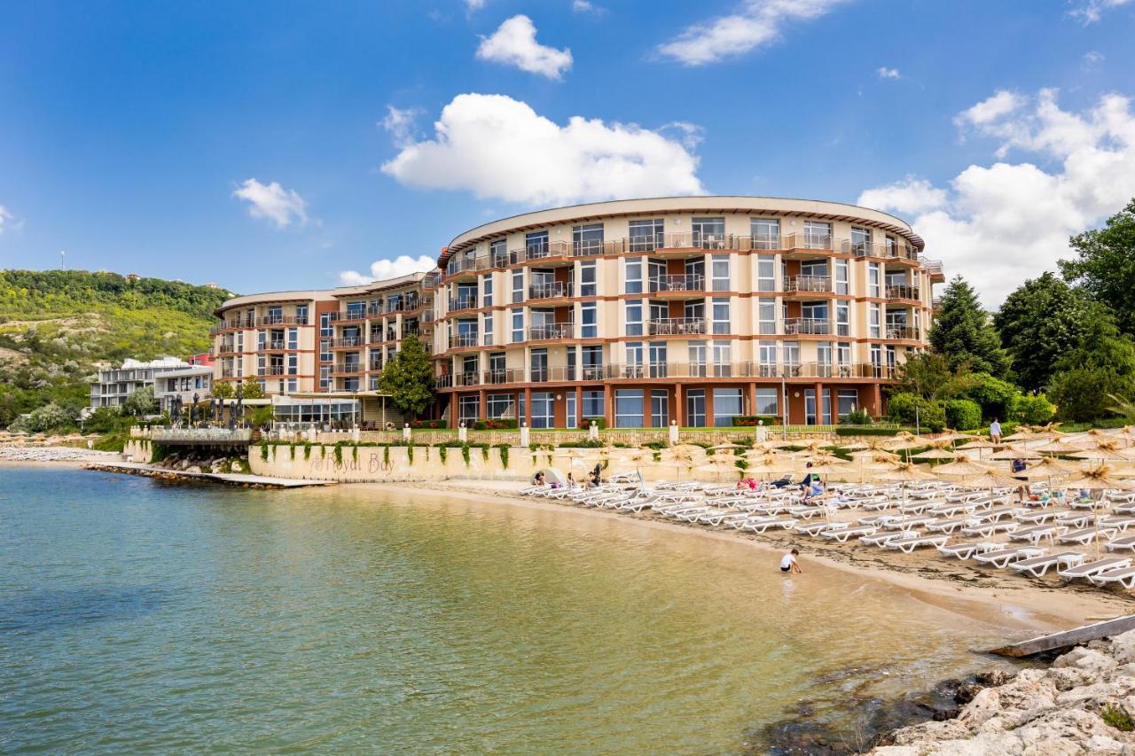Royal Bay Resort Balchik Esterno foto
