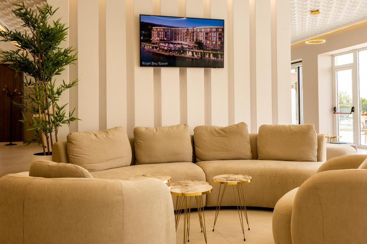 Royal Bay Resort Balchik Esterno foto