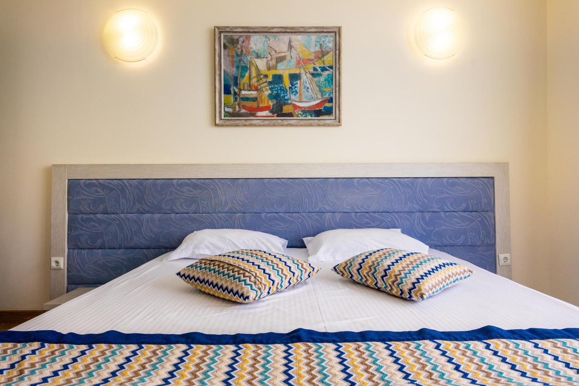 Royal Bay Resort Balchik Esterno foto