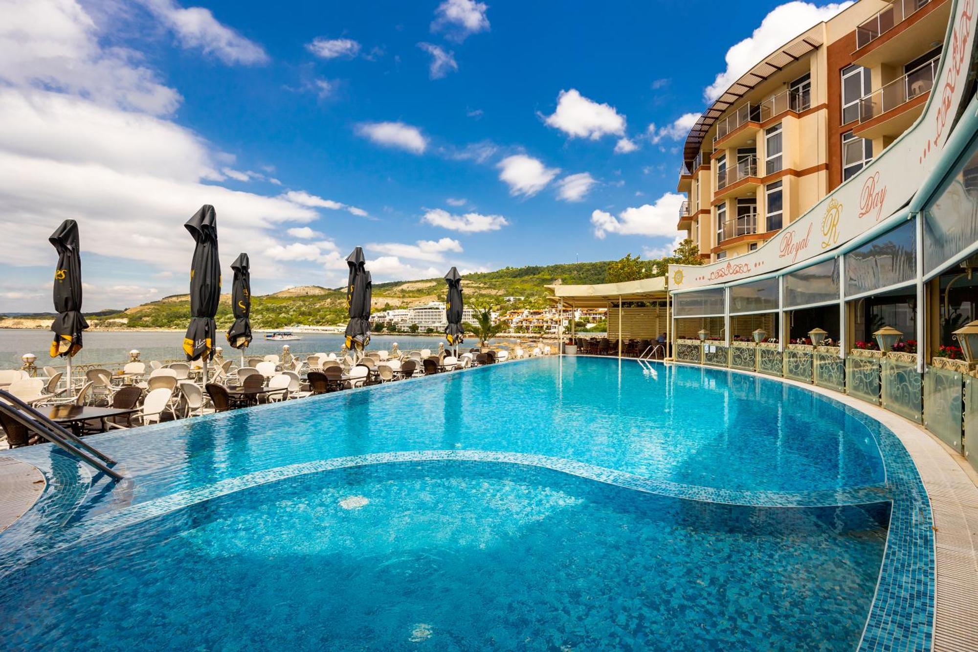 Royal Bay Resort Balchik Esterno foto